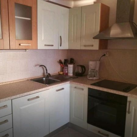 Apartment Diwa Brela Bagian luar foto