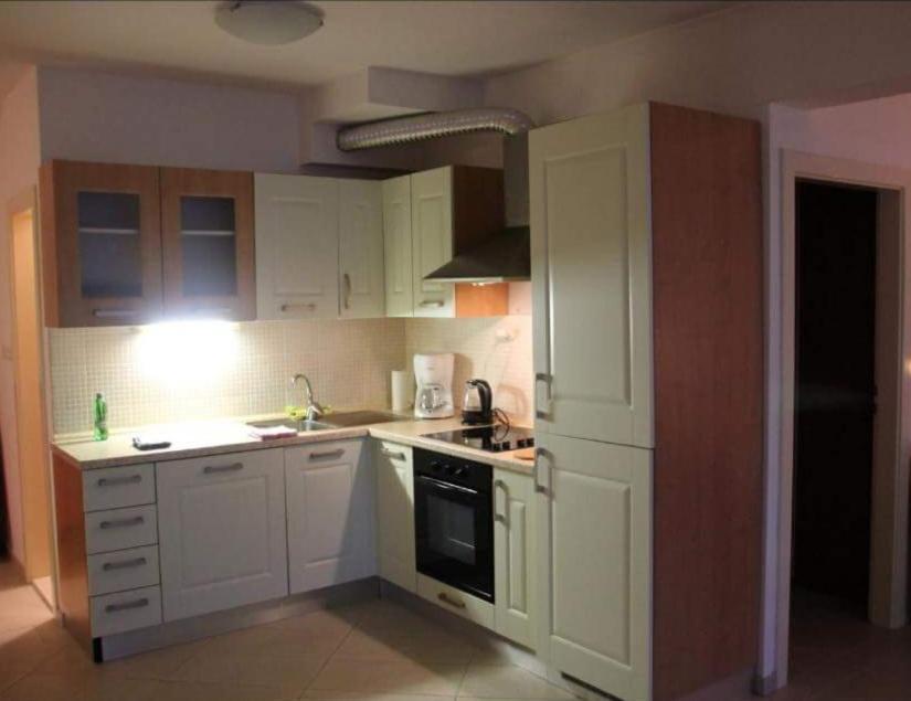 Apartment Diwa Brela Bagian luar foto